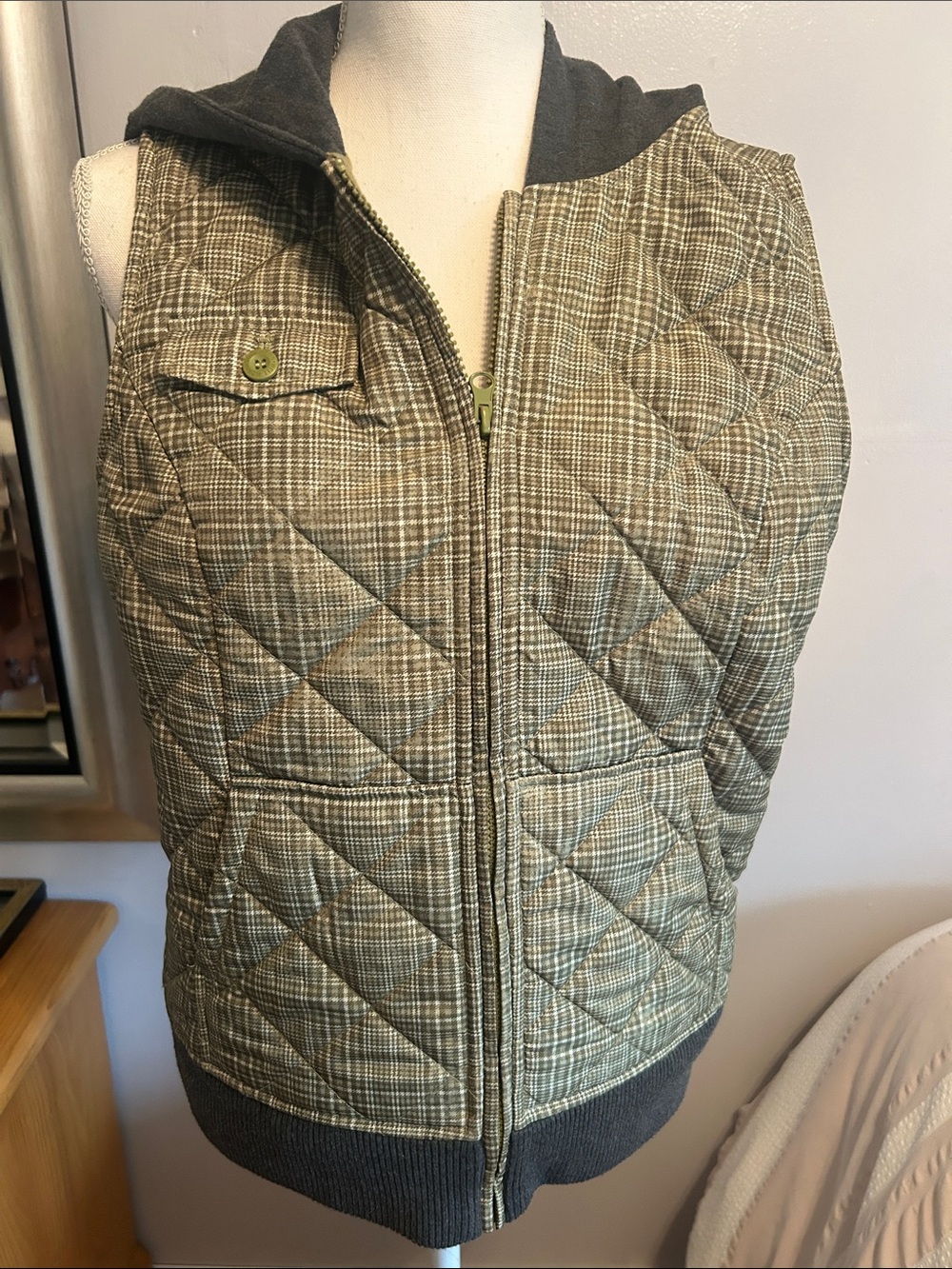 Ruffhewn Green Hooded Vest